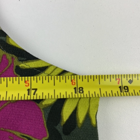 Banana Republic Green Floral Sleeveless Dillon Shirt - Picture 4 of 10